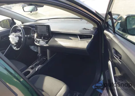 2022 Toyota Corolla Cross Le из США, поврежденный, VIN 7MUBAAAG8NV029022